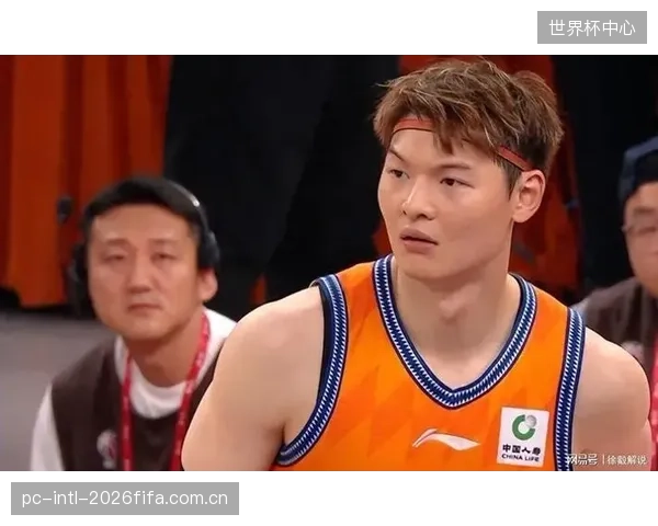 上海队或将王哲林摆上货架,寻求与新疆交易得到年轻锋线重塑内线。 上海队或将王哲林摆上货架,寻求与新疆交易得到年轻锋线重塑内线。